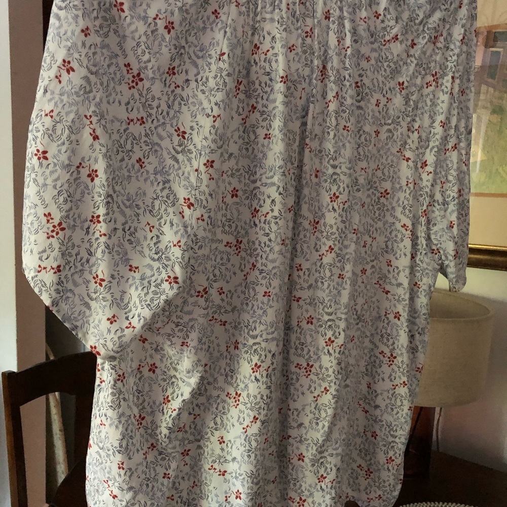 Women’s blouse - Picture 2 of 4